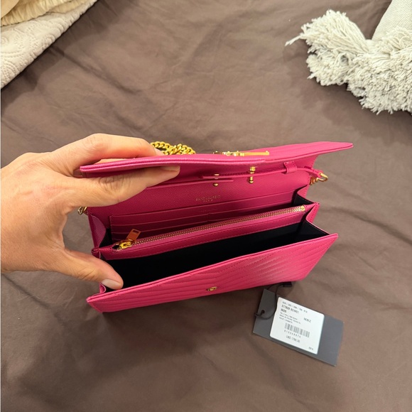 Yves Saint Laurent Vibrant Pink Quilted Clutch - Picture 3 of 4